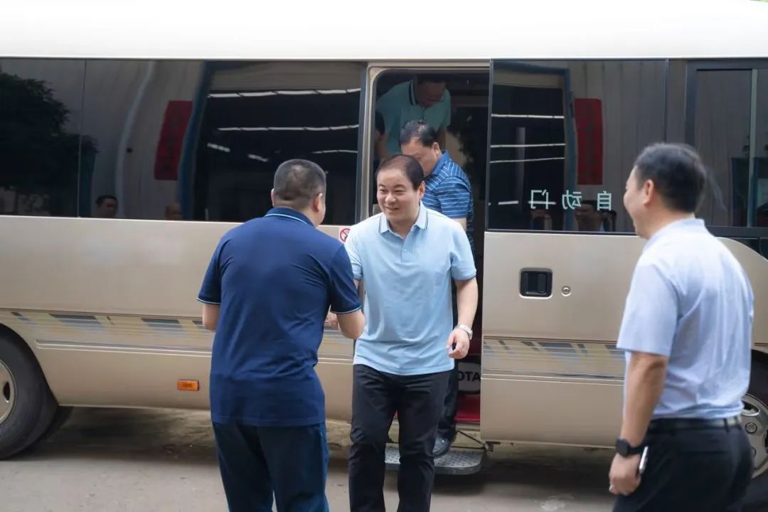 衡陽(yáng)市委副書(shū)記、市長(cháng)朱健一行赴朝陽(yáng)集團進(jìn)行考察