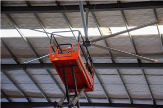 朝陽(yáng)集團(tuán) | 情系員工，清涼度酷暑